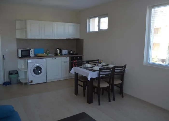 Divela 3 アパート