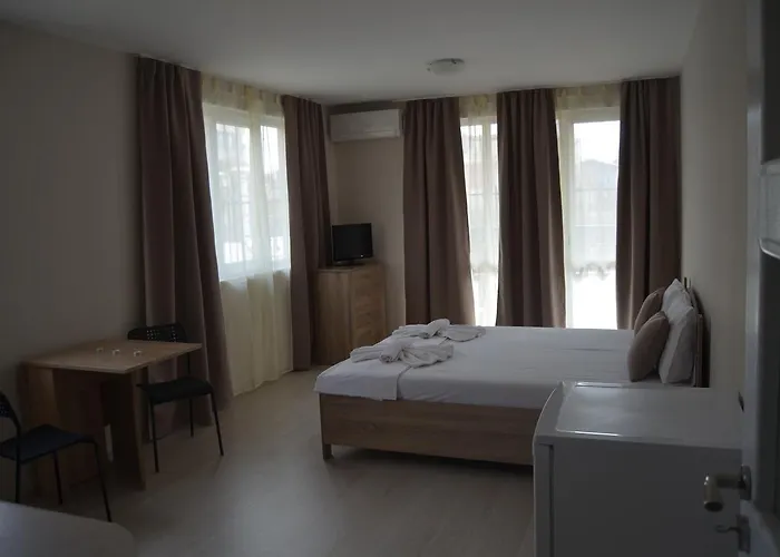 Divela 3 アパート ネセバル