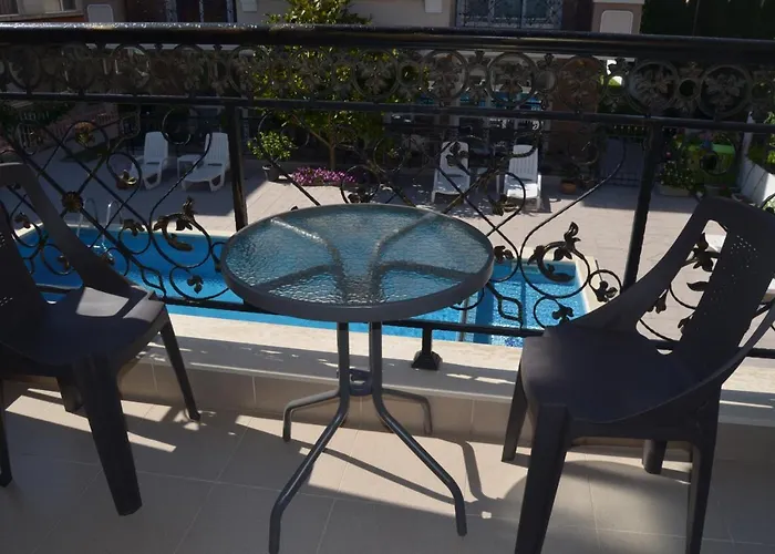 Divela 3 Daire Misivri